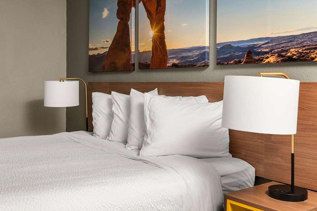 Days Inn By Wyndham Albuquerque Northeast Ruang foto